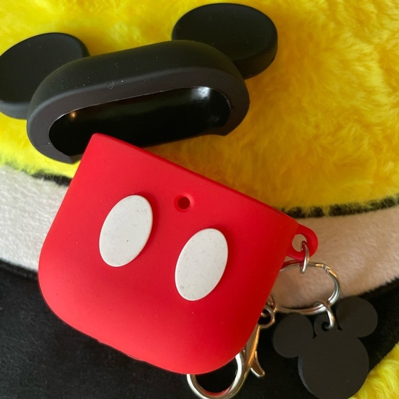 Disney Mickey Mouse Red and Black Airpods Case, mickey Mause airpods 1&2 G. - Picture 14 of 15